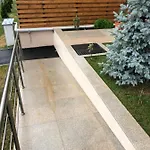 Apartamento Beautiful Penthouse Lakeview W18 Bucarest