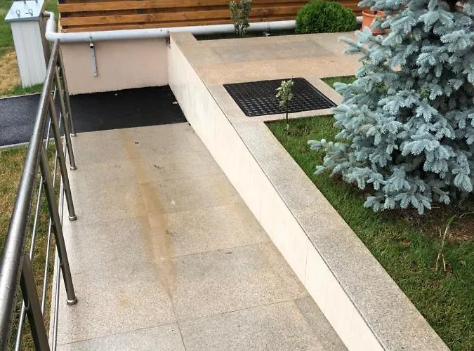 아파트 Beautiful Penthouse Lakeview W18 부쿠레슈티